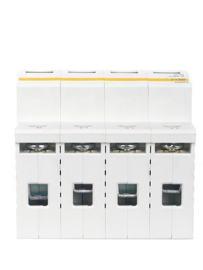 Огран. имп. перенапр.  4П  400B  20-40кА  IEK  ОПС1-С