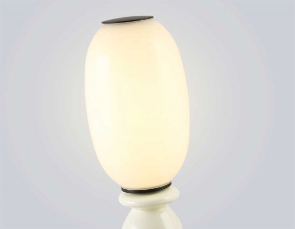 Настольная лампа Ambrella Light HIGH LIGHT LH53154