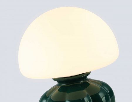 Настольная лампа Ambrella Light HIGH LIGHT LH53249