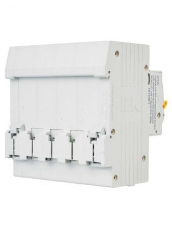 Диф. автомат  4П  32А 100мА тип АС 4500кА ИЭКселективный АД14S 4P C